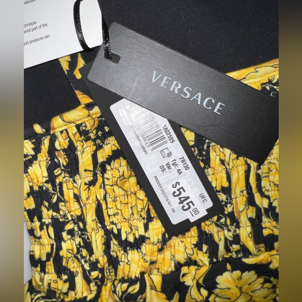Versace girls dress - Picture 2 of 4